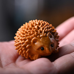 崖柏刺蝟童趣隨身盤玩按摩球手把件男女冷門實用禮物卡通桌面擺件