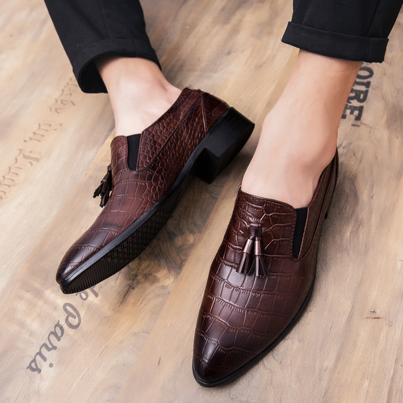 Zapatos de cuero transfronterizos de primavera transpirables, zapatos de cuero de estilo inglés, zapatos de negocios casuales, zapatos de cuero de tendencia, zapatos para hombres image 4