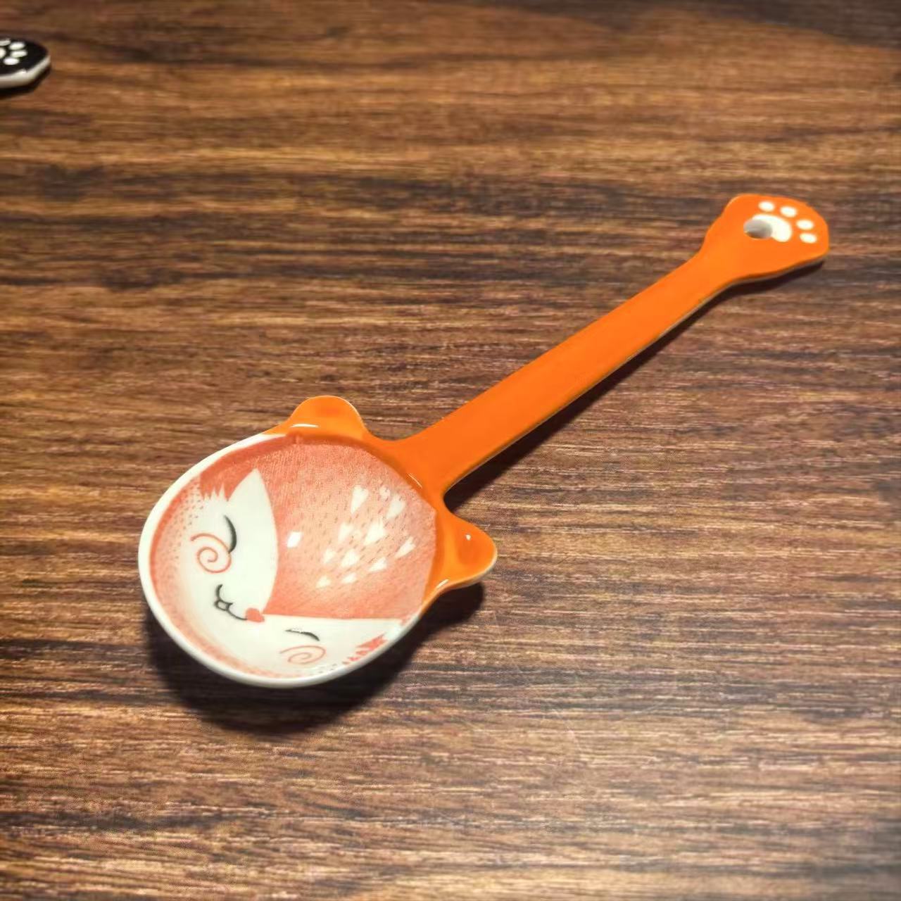 Cucharas de dibujos animados cucharas de cerámica cucharas caseras cucharas de bebés cucharas de comida cucharas de niños dulces lindos