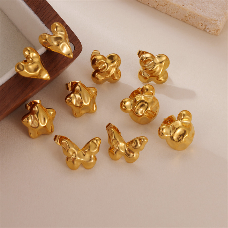 8g Weight 304 Stainless Steel Ear Needle Material Ear Studs Classification 1 Pair Quantity Holiday, Travel, Selfie Occasion 304 Stainless Steel Material Heart Shape, Flower Pattern Women's Gender Plating Design Elegant, Simple Style, Streetwear Style 1 Pair Elegant Simple Style Streetwear Heart Shape Flower Plating 304 Stainless Steel Ear Studs 无