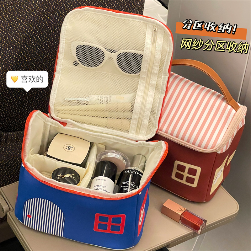 Bolsa de cosméticos para casa pequeña bolsa de almacenamiento portátil de gran capacidad para mujer bolsa de almacenamiento de viaje bolsa de lavado de nicho linda resistente a la suciedad