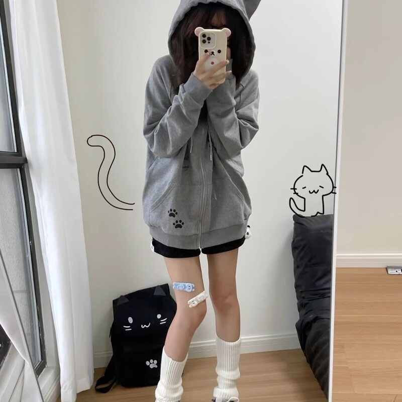 Japanese-Style Cute Gray Hooded Sweatshirt for Women, New Autumn and Winter Design, Soft Girl Style, Zip-Up Cat Ear Jacket, Trendy for Women Japanese-Style Cute Gray Hooded Sweatshirt for Women, New Autumn and Winter Design, Soft Girl Style, Zip-Up Cat Ear Jacket, Trendy for Women