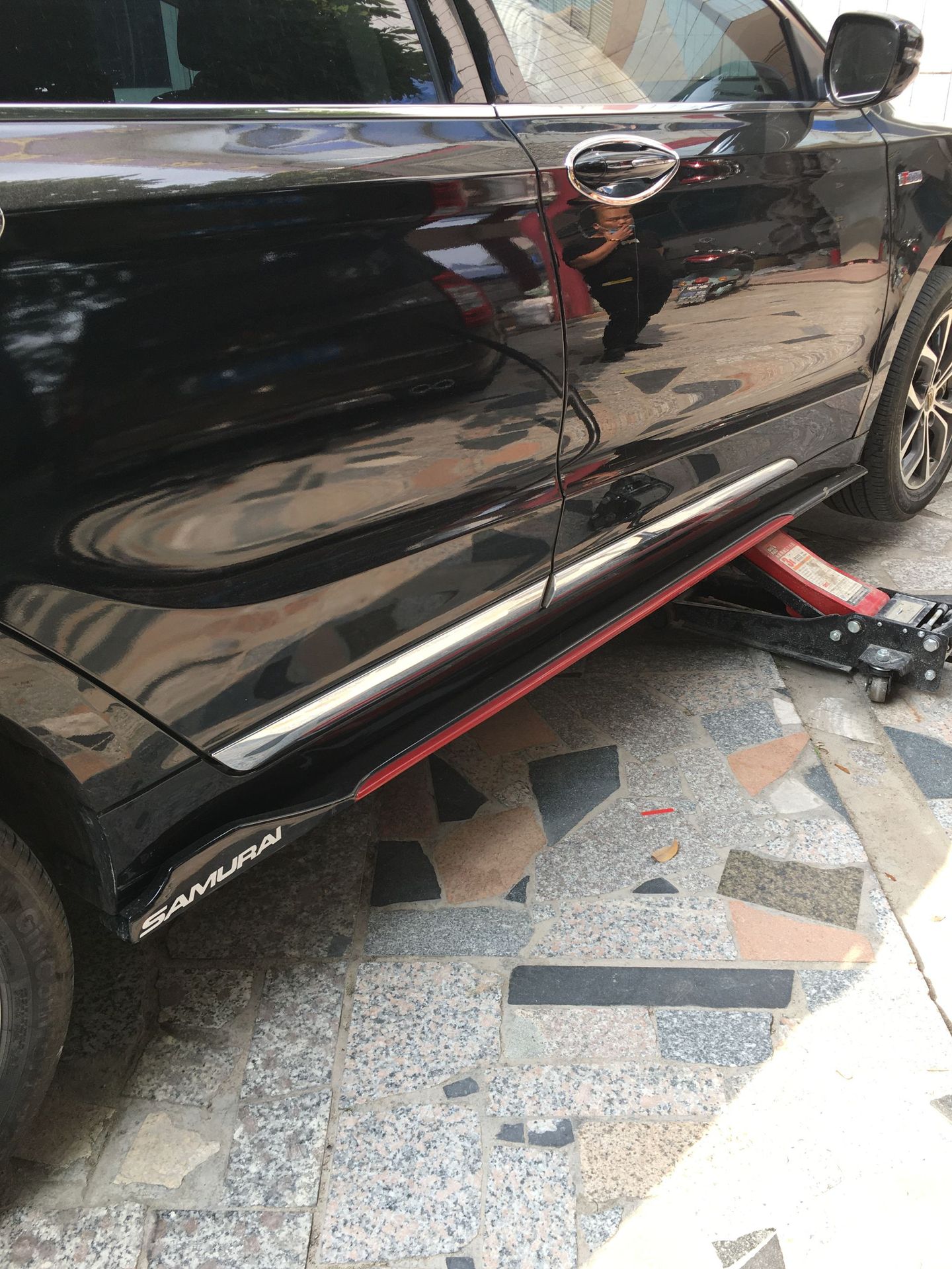 Car Modification Side Skirt Trim Two-Section Blade-Style Body Anti-Collision Side Skirts Door Edge Strips Full Surround Small Surround Carbon Pattern