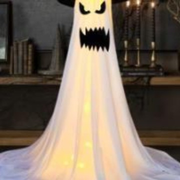 前の玄関に帽子をかぶって光る幽霊ハロウィーンは鬼の玄関の庭の幽霊ハロウィーンの装飾を立てます。|undefined