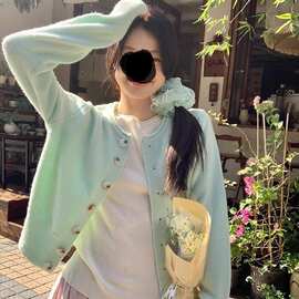 韩版薄荷绿色长袖针织开衫女春秋新款软糯毛衣外套减龄显瘦上衣女