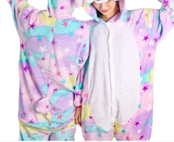 Pijamas transfronterizos al por mayor de fábrica Labubu pijamas femeninos de una sola pieza de dibujos animados pijamas de animales de franela Capibala