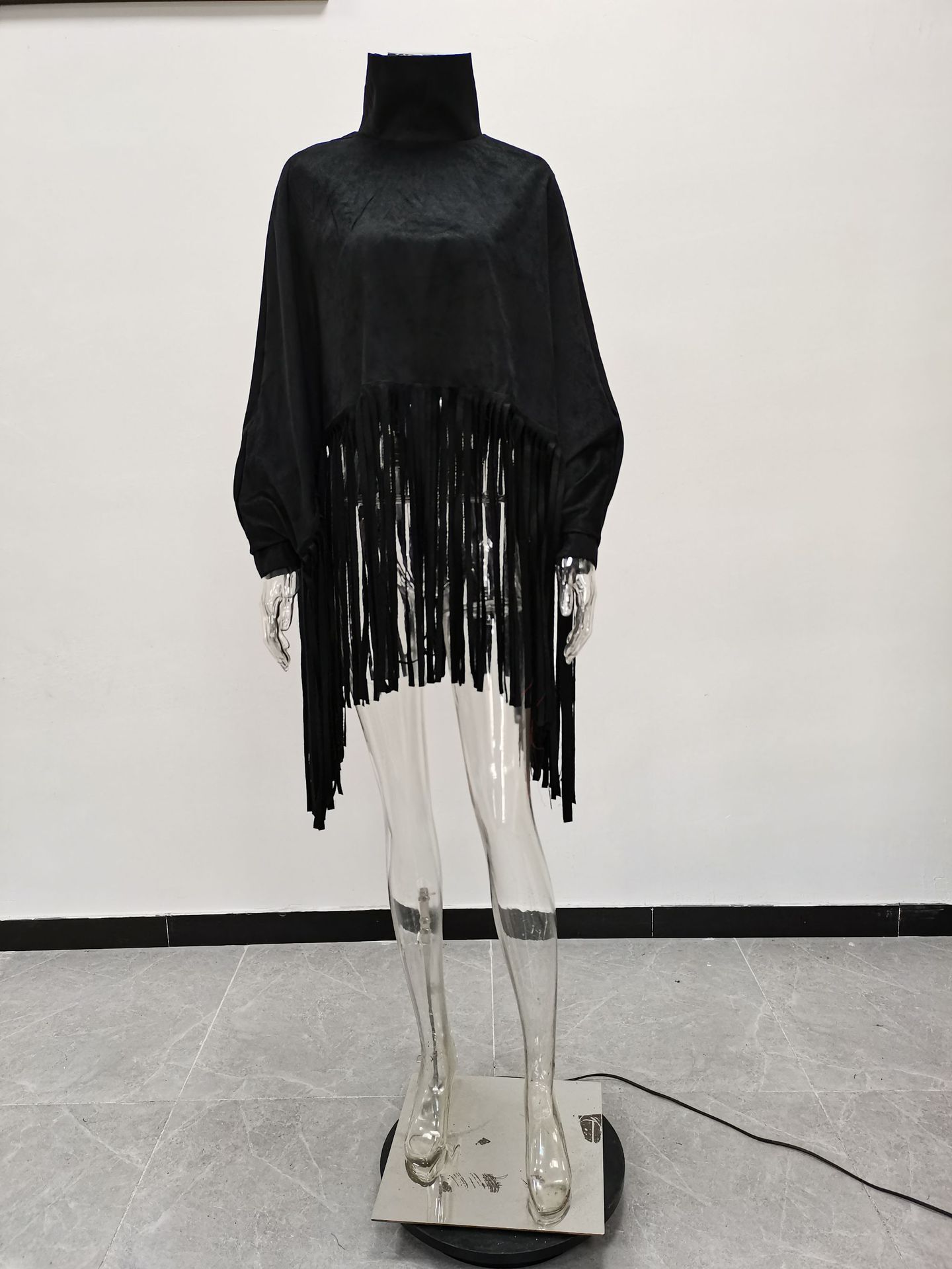 Women's fashion solid color long sleeve fringe top_voghion.com