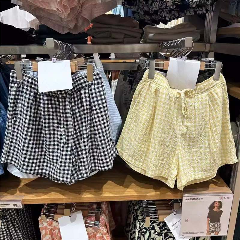 2025 New Summer Women's Seersucker Elastic Shorts Plaid Casual Fashion Beach Pants Straight Pants 477000 2025 New Summer Women's Seersucker Elastic Shorts Plaid Casual Fashion Beach Pants Straight Pants 477000