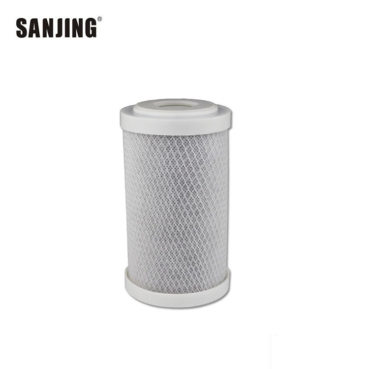 Al por mayor demostrador de agua purificada CTO elemento de filtro de varilla de carbono 5 pulgadas comprimido elemento de filtro de carbón activado fundición a presión de cáscara de coco carbón activado