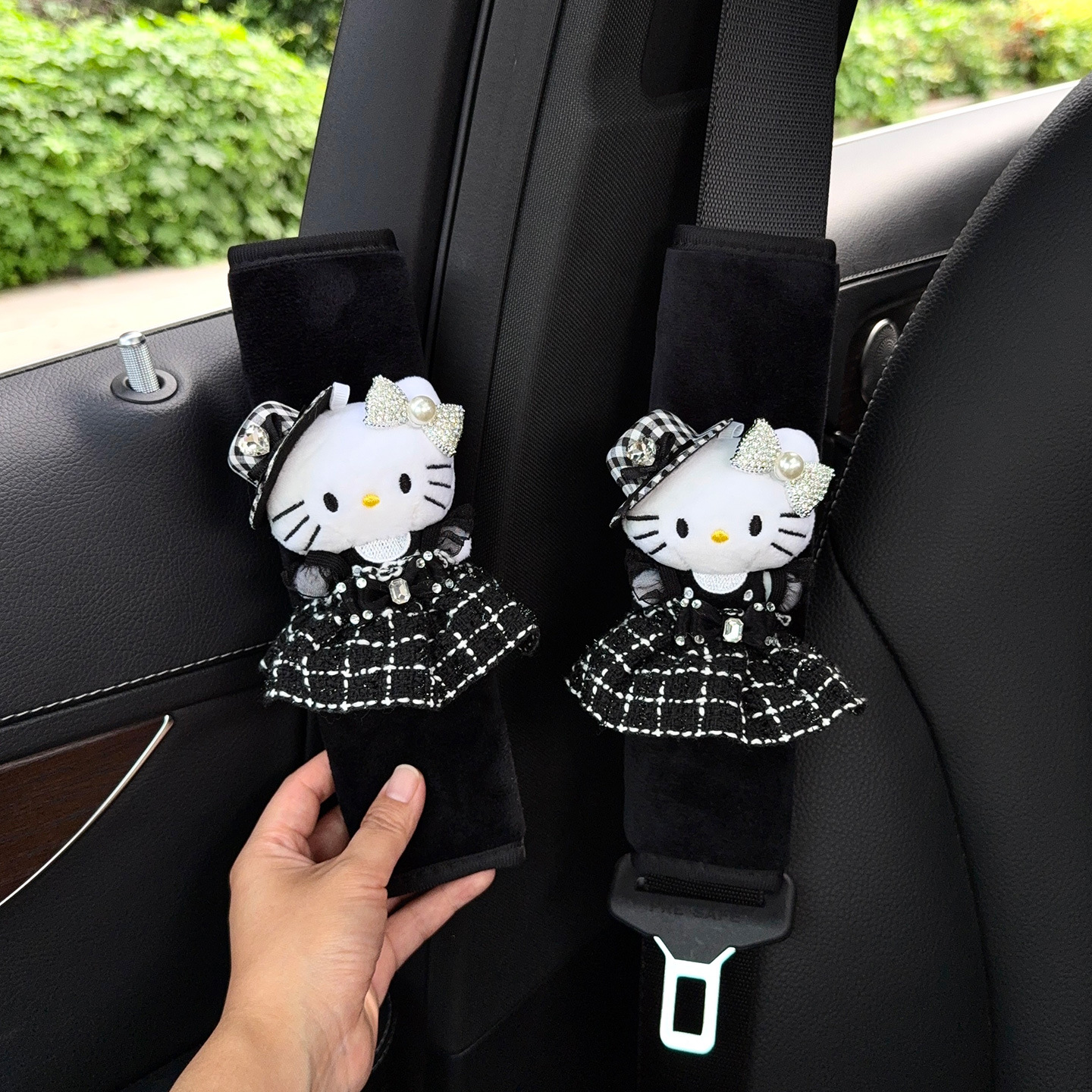 Cute Kitten Shoulder Protector Seatbelt Decoration Car Anti-Wear Clothing Protective Cover Universal for All Seasons Cartoon Doll for Girls