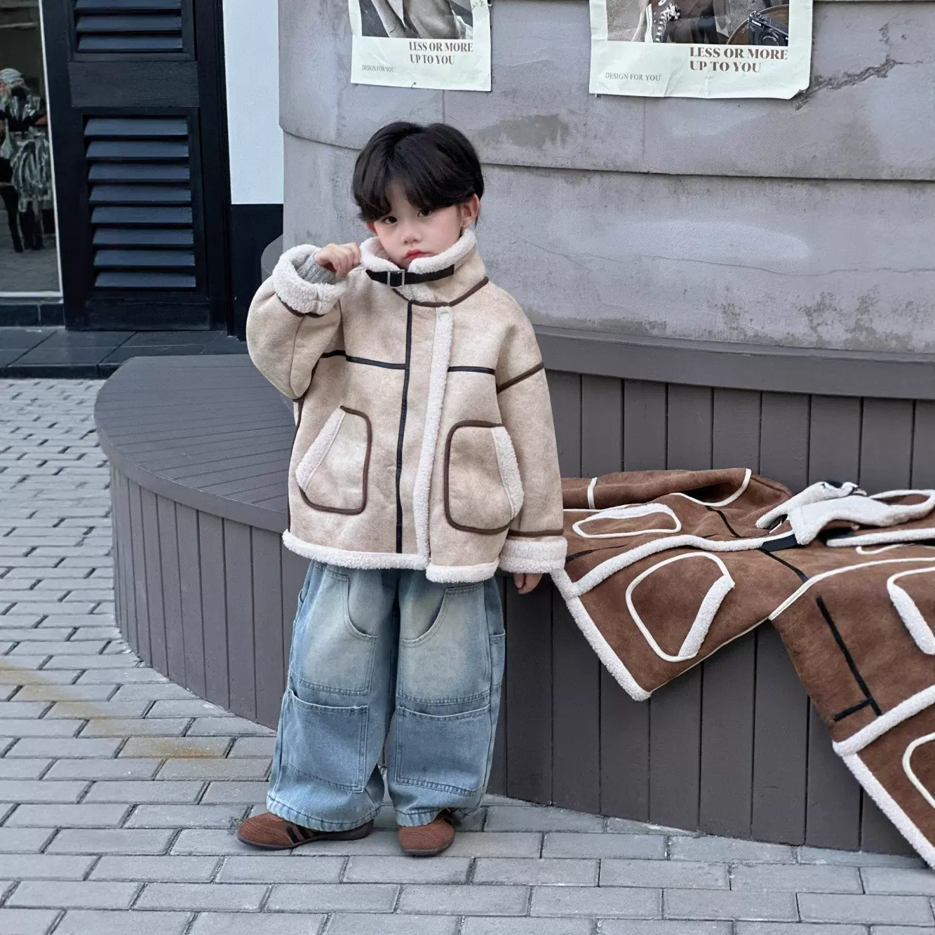 儿童皮毛一体外套冬款2025新款宝宝加绒加厚男女童洋气皮衣机车服