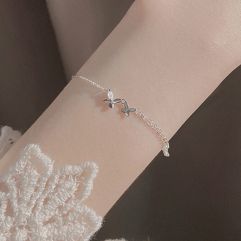 Diamond Butterfly Bracelet Female Designer Fashion Personality Mori Style Girlfriend Elegant Flower Adjustable Bracelet Autumn Style