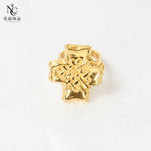 18K�t������僽�ָС���߼��в���������ɫ�W�����s�r�н�ָŮ
