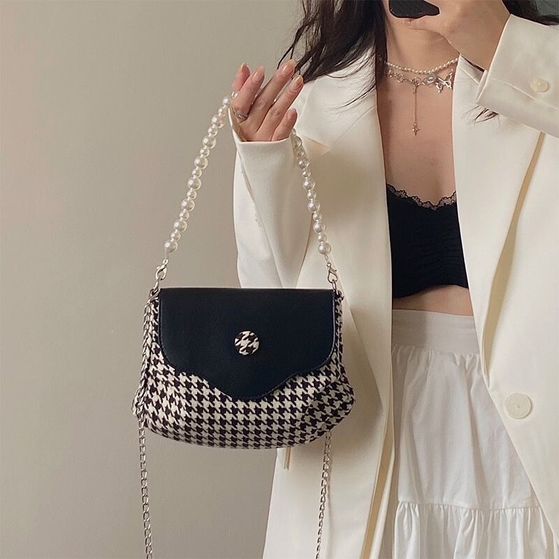 Pearl Houndstooth Niche Handbag for Women 2025 New Fashion Women's Bag Underarm Bag Textured Single Shoulder Crossbody Bag for Women Pearl Houndstooth Niche Handbag for Women 2025 New Fashion Women's Bag Underarm Bag Textured Single Shoulder Crossbody Bag for Women