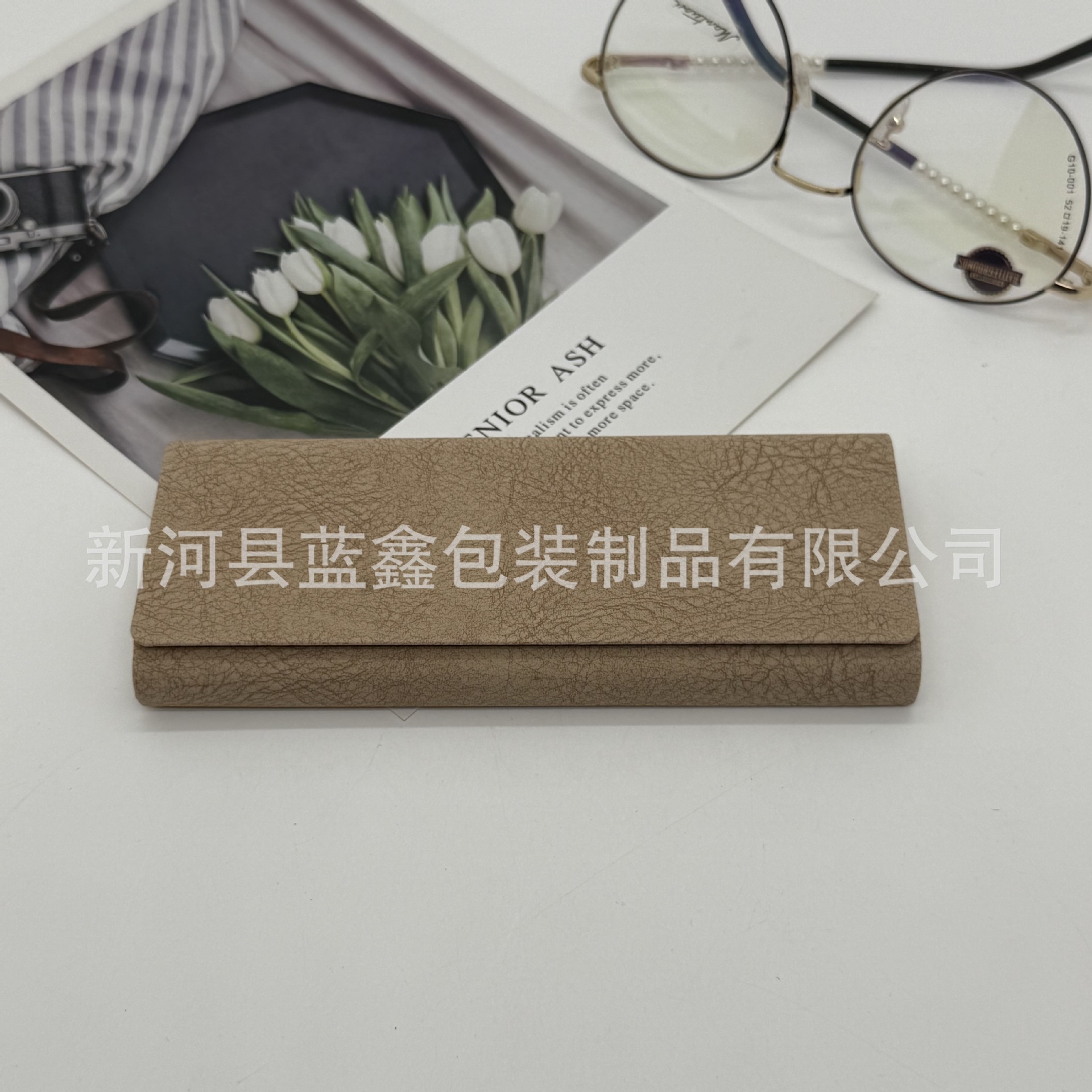 新しいメガネケース包装用クリップ、個性的な携帯用フレームメガネケース、近視メガネ収納ボックス、越境販売