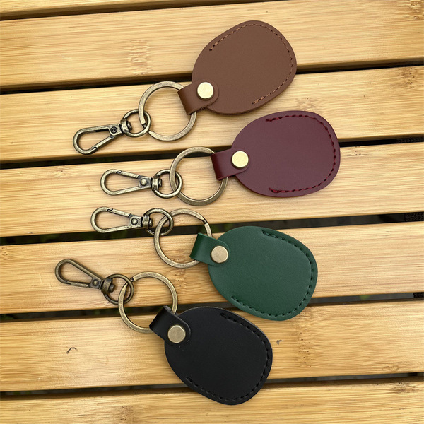 Spot is suitable for AIRTAG leather keychain protective cover AIRTAG…