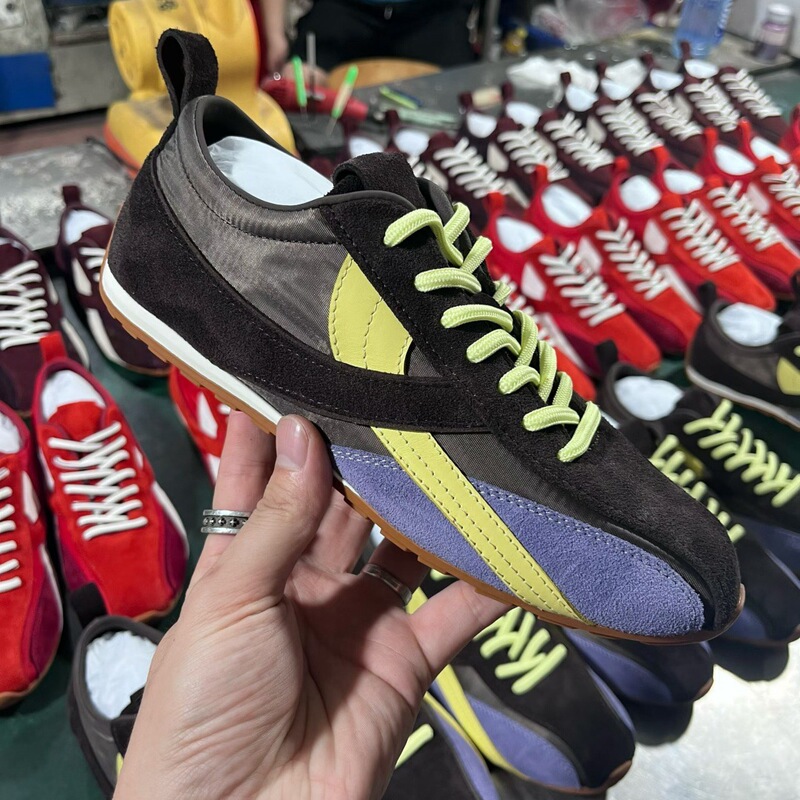 European Style Women's German Training Shoes 2026 Autumn/Winter New Color-Block Lace-Up Casual Shoes Lightweight Women's Sneakers German Training European Style Women's German Training Shoes 2026 Autumn/Winter New Color-Block Lace-Up Casual Shoes Lightweight Women's Sneakers German Training