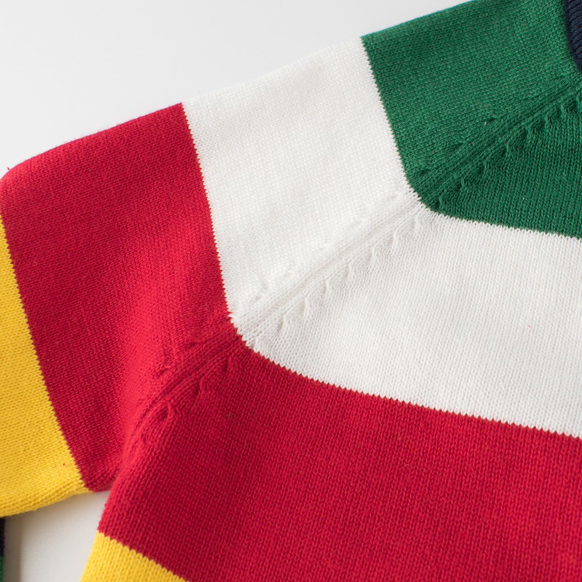 27kids羳ͯװﶬƷͯë׿ б·һ