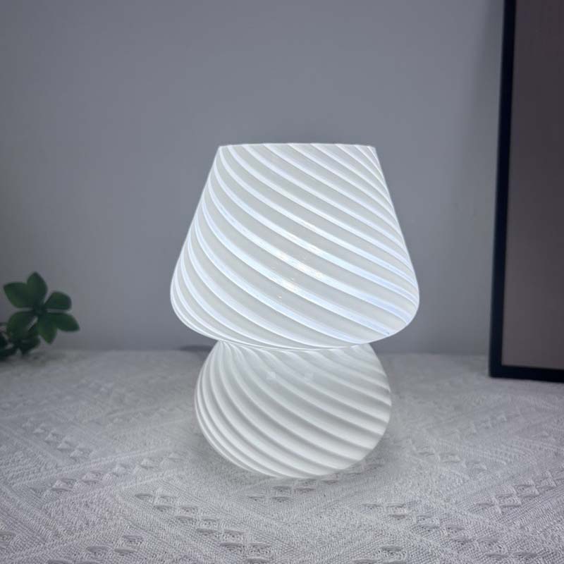 Lámpara de mesa con forma de hongo de estilo americano para dormitorio, decoración vintage a rayas para habitación de hotel, superficie de cristal, regulable.