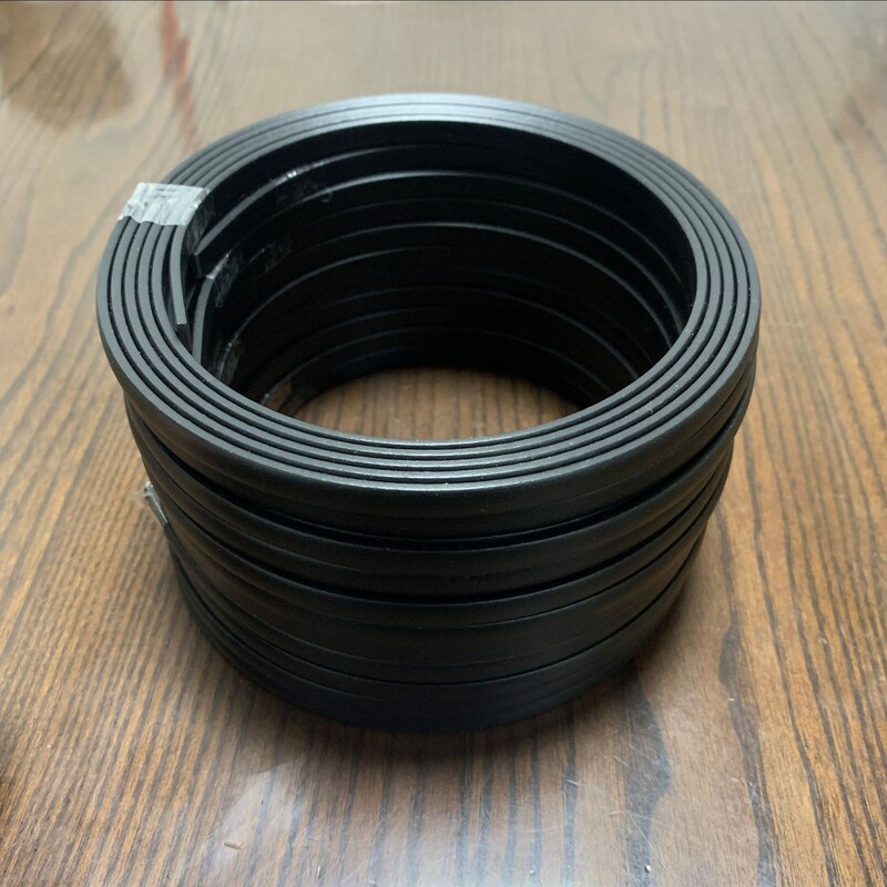 Black PP deciduous bag plastic support strip flat storage bag garden bag tool kit support strip Black PP deciduous bag plastic support strip flat storage bag garden bag tool kit support strip