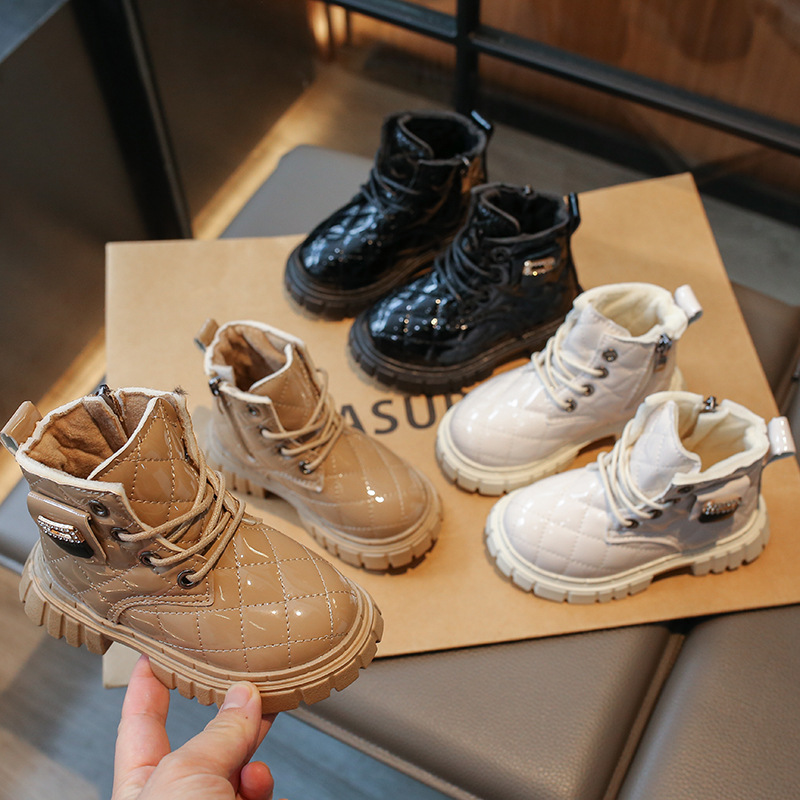 2025 otoño e invierno botas Martin para bebés, niños y niñas, más dos botas de algodón cálidas de terciopelo, botas cortas de cuero, botas para niños con cremallera