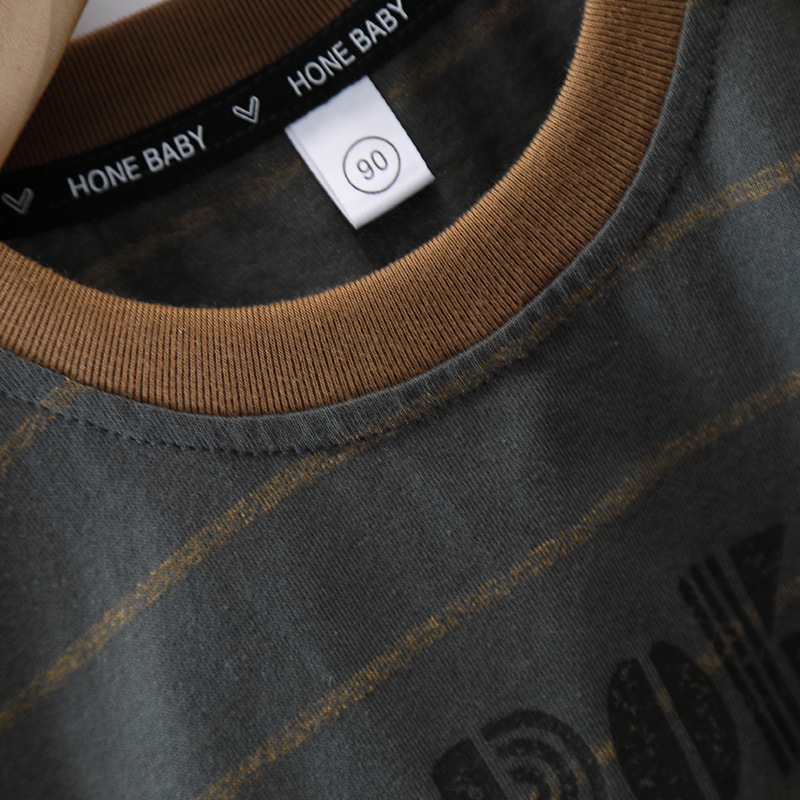 7371 Traje de verano para niños 2025 nuevos pantalones cortos de chaleco a rayas sin mangas para niños de dos piezas