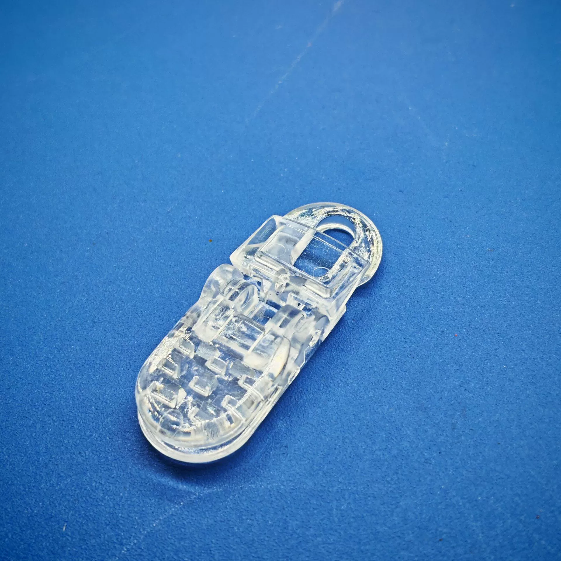 Прозрачный детский пищевой экологически чистый материал, зажим для соски, маска против падения, зажим для удостоверения личности, пластиковый зажим для визитной карточки