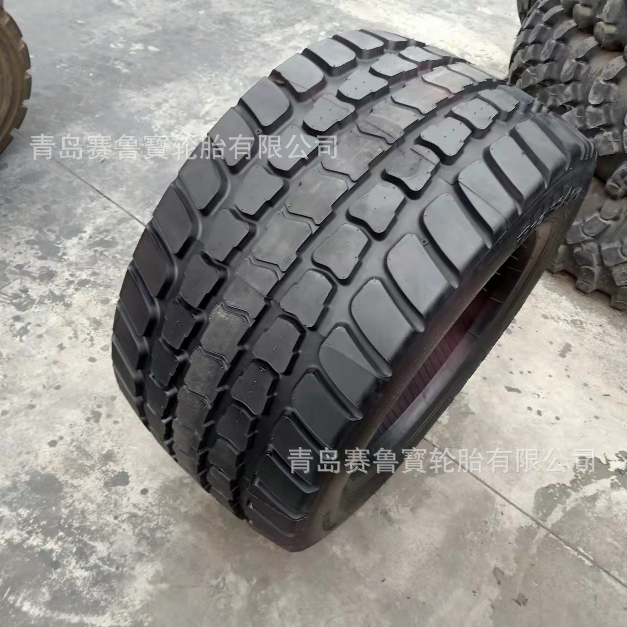 495/45R22.5 平板车 拖车轮胎 饲料搅拌车轮胎