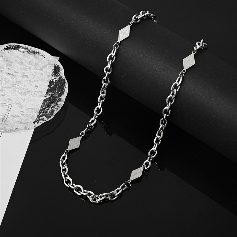 Titanium Steel Chain Material 1 Piece Quantity Hip-Hop Vintage Style Rhombus Titanium Steel Polishing Men's Necklace Men Chain Necklaces
