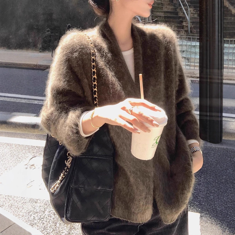 Black Label Quiet Luxury One-Button High-Quality Luxury 100 Cashmere Brushed Cardigan for a Lazy Minimalist and Elegant Look