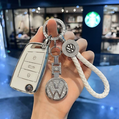 Suitable for 17 Volkswagen passat key case Old 18 passat car protective case buckle men's high-end women