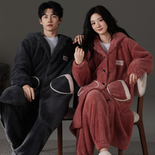 ��H�bɺ���q˯��һ��һŮʿ�Ҿӷ��ﶬ���Ӻ�ӽqԡ�۷��m�q���b