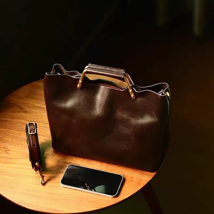 Elegant Minimalist Women's Handbag, Versatile Fashion Genuine Leather Crossbody Bag, Large Capacity Business Commuter Tote Bag - Thumbnail 3
