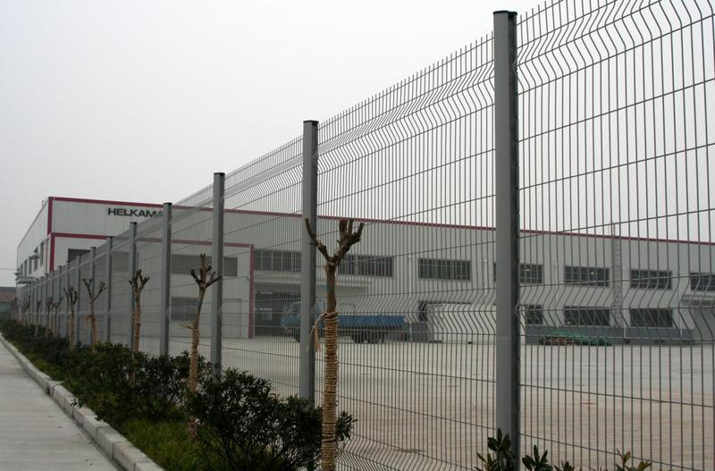 供应PVC护栏 防护网 折弯护栏