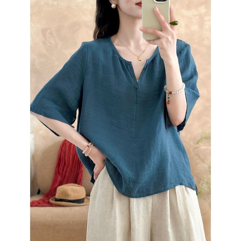Solid Color Collared Cotton Top, Artistic High-End Pullover Shirt for Women, Loose Versatile Short-Sleeve Blouse in Linen Color Solid Color Collared Cotton Top, Artistic High-End Pullover Shirt for Women, Loose Versatile Short-Sleeve Blouse in Linen Color