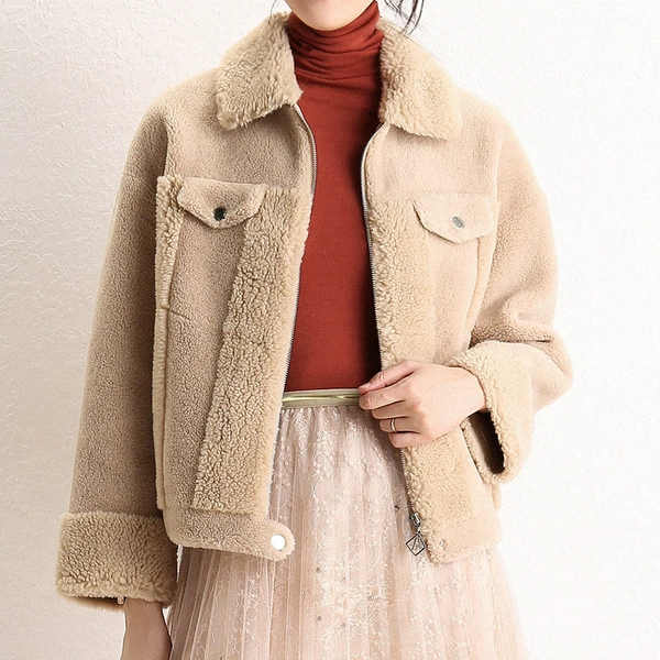 Tribute beige