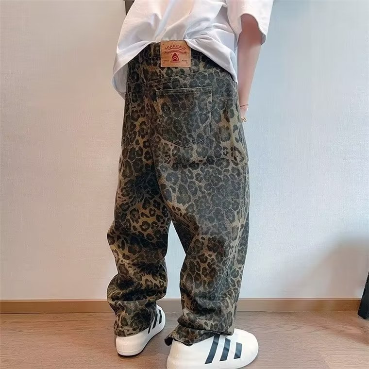 Estilo americano Street jeans hombres primavera y otoño marca de moda nicho suelto todo partido Ruan guapo leopardo estampado de pierna ancha Pantalones rectos