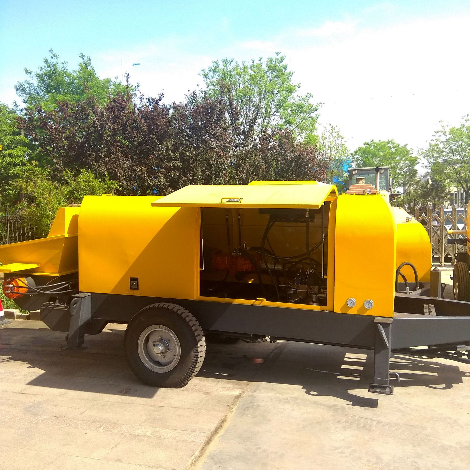 拖泵 hbt80-13-90拖泵 混凝土拖泵 电动拖泵 液压系统 拖泵输送管