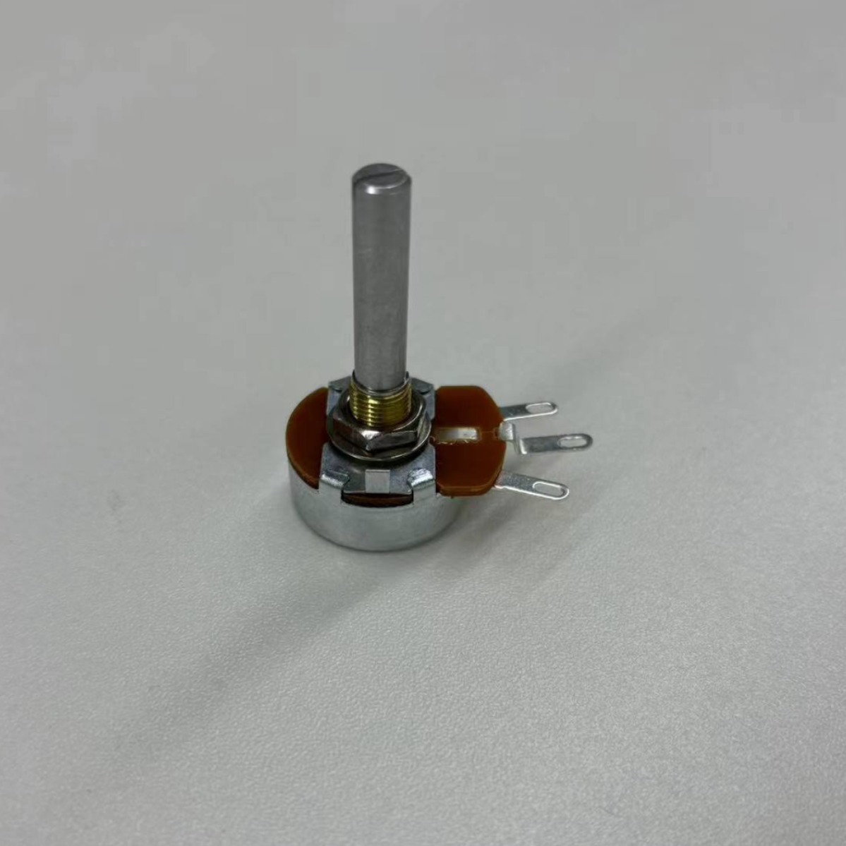 厂家直销高品质单圈线绕旋转电位器R24Y-35S-1K VR可调功率电位器