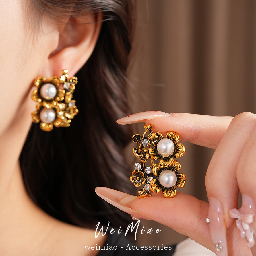 Medieval vintage aguja de plata con flores de diamantes perlas pendientes de perlas temperamento retro pendientes ligeros de lujo de alta calidad pendientes para mujeres image 3