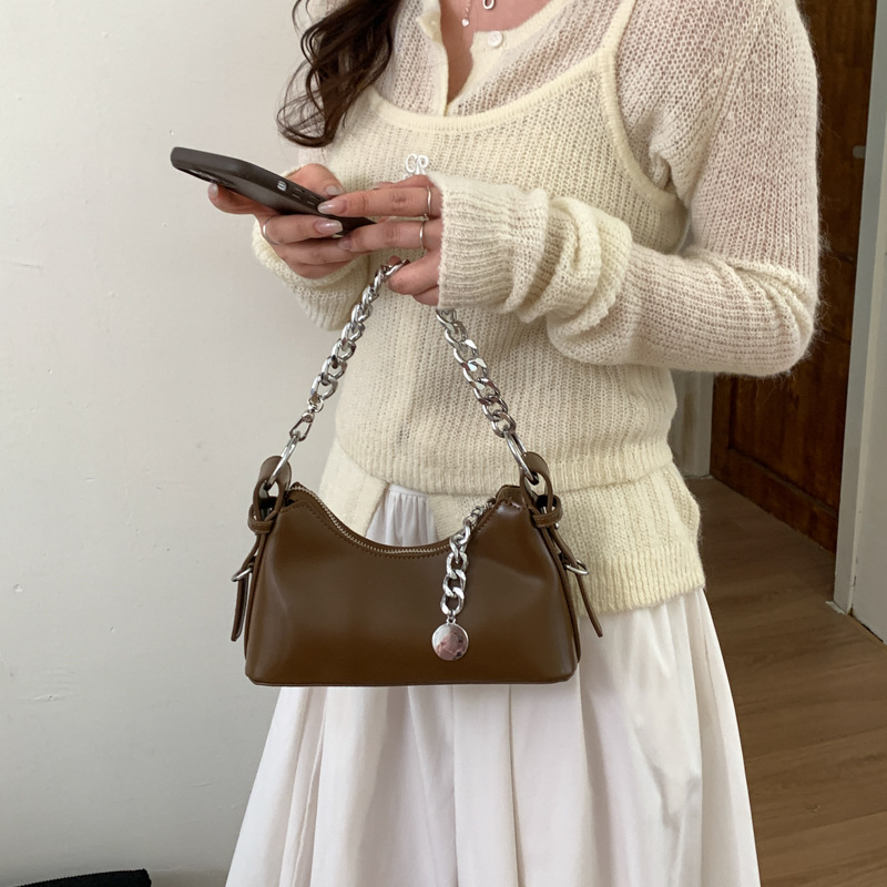 Bolsa de moda denim popular bolso bajo la axila bolso de moda diaria simple bolso de media luna de textura bolso de hombro versátil image 10
