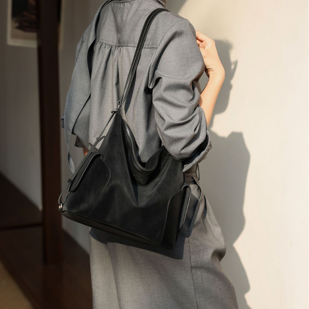 2026 New Xiaoyao Hobo Commuter Bag Large Capacity Versatile Shoulder Crossbody Bag Premium Genuine Leather Underarm Bag For Women - Thumbnail 3