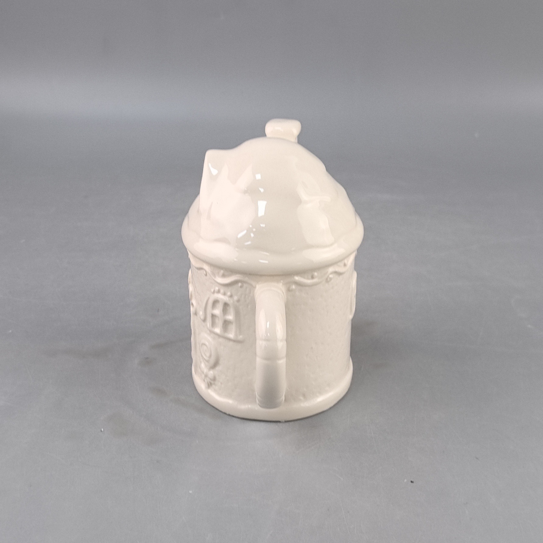 Navidad personalizada blanca pura encantadora casa taza de cerámica creativa taza de agua casera taza con tapa pareja