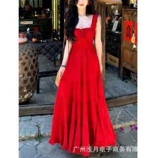 一棵甜桃yiket《炽热花集》掐腰显瘦连身裙夏季绝美吊带连衣裙女