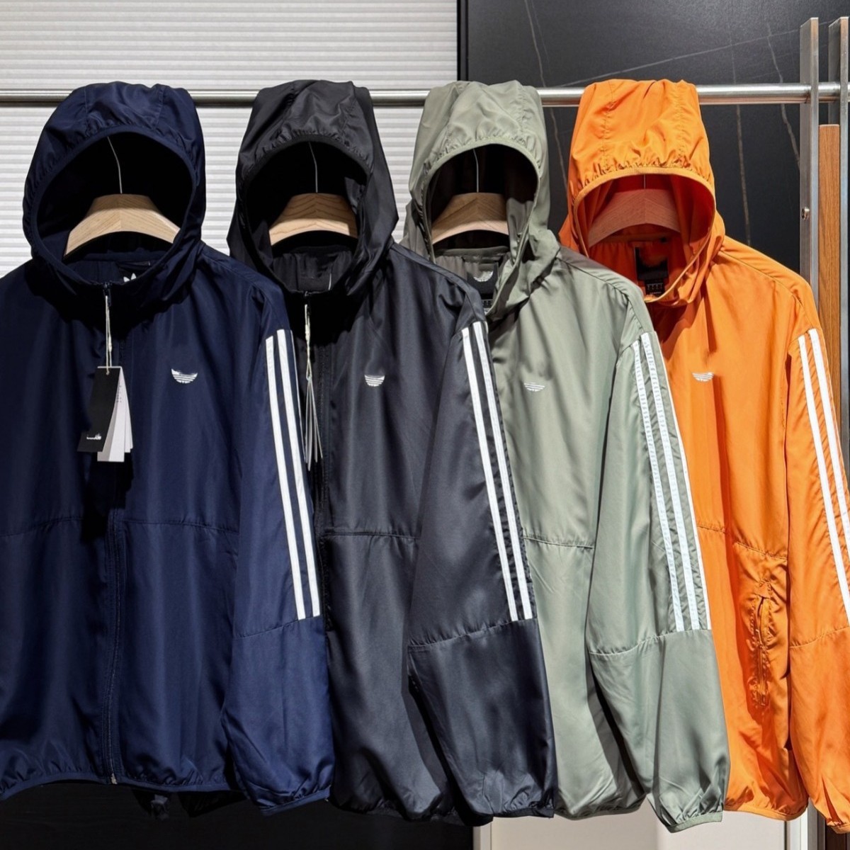Sun-protective skin jacket for men and women, single-layer, thin, spring/autumn style, Chinese-style, suitable for hiking and climbing, elastic, comfortable, breathable sports jacket