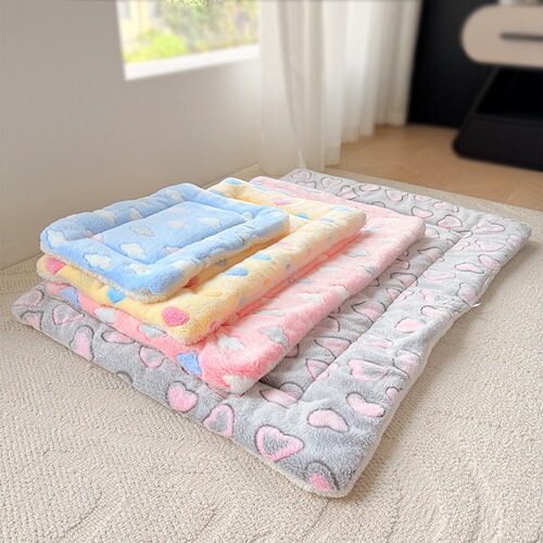 Pet mat, thick warm fuzzy blanket, cotton pad, dog bed, cat blanket, dog supplies
