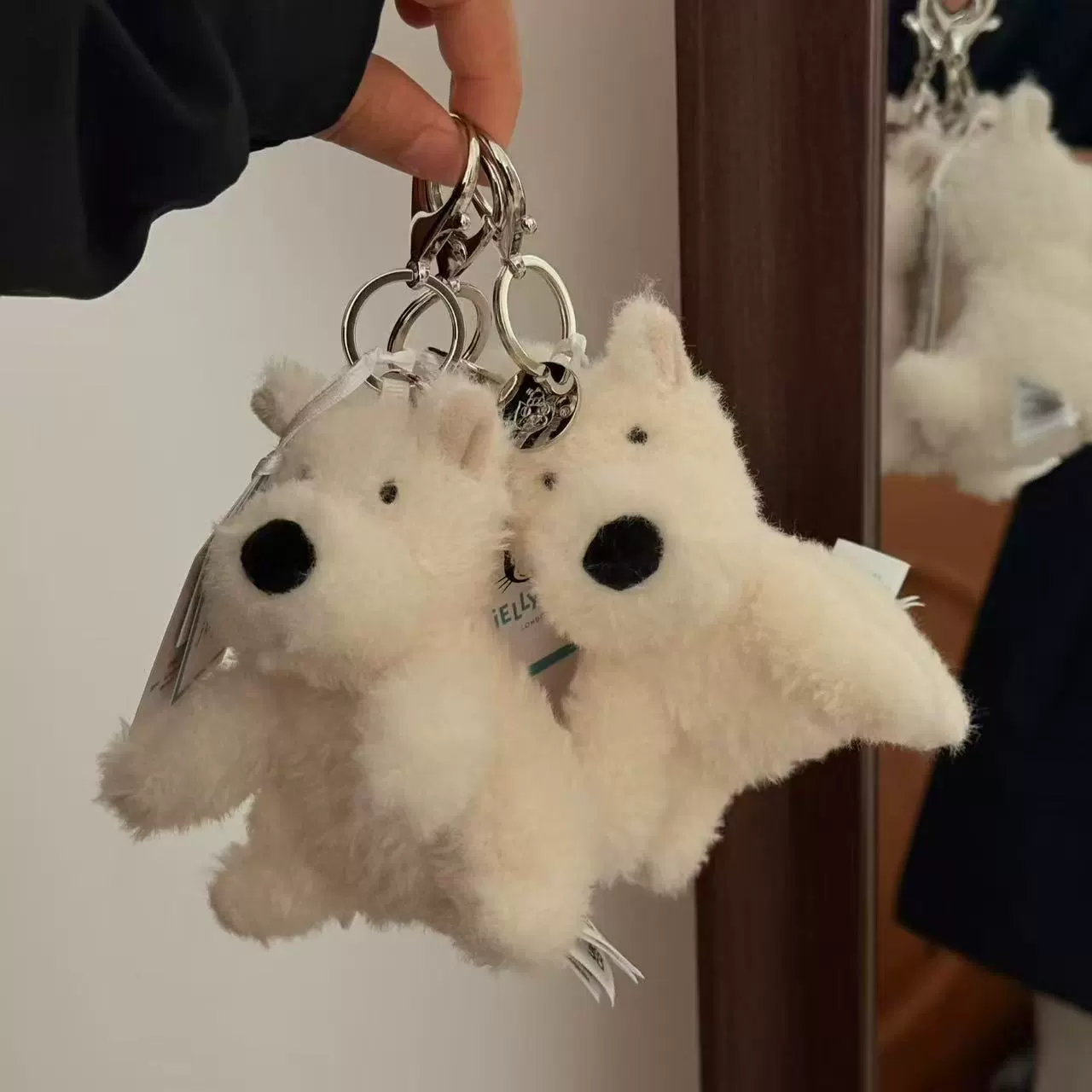 Cotton pendant, tennis rabbit