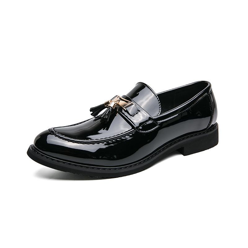 Mocasines para hombre, nuevo estilo primavera 2025, zapatos de cuero con borlas, traje formal de negocios para hombre, zapatos casuales de moda para estilistas