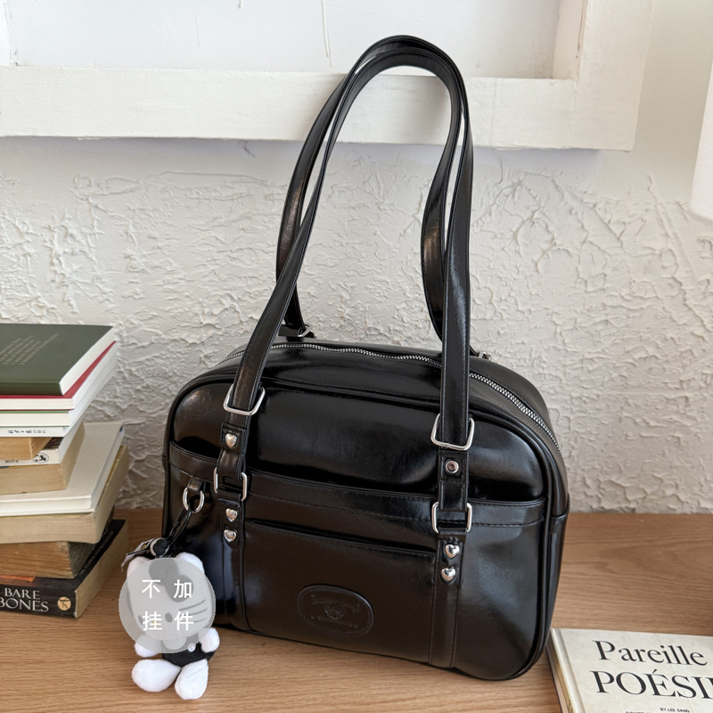 Una pequeña bolsa multifuncional fresca, bolsa de Boston, mochila de viaje de gran capacidad, mochila de mujer.