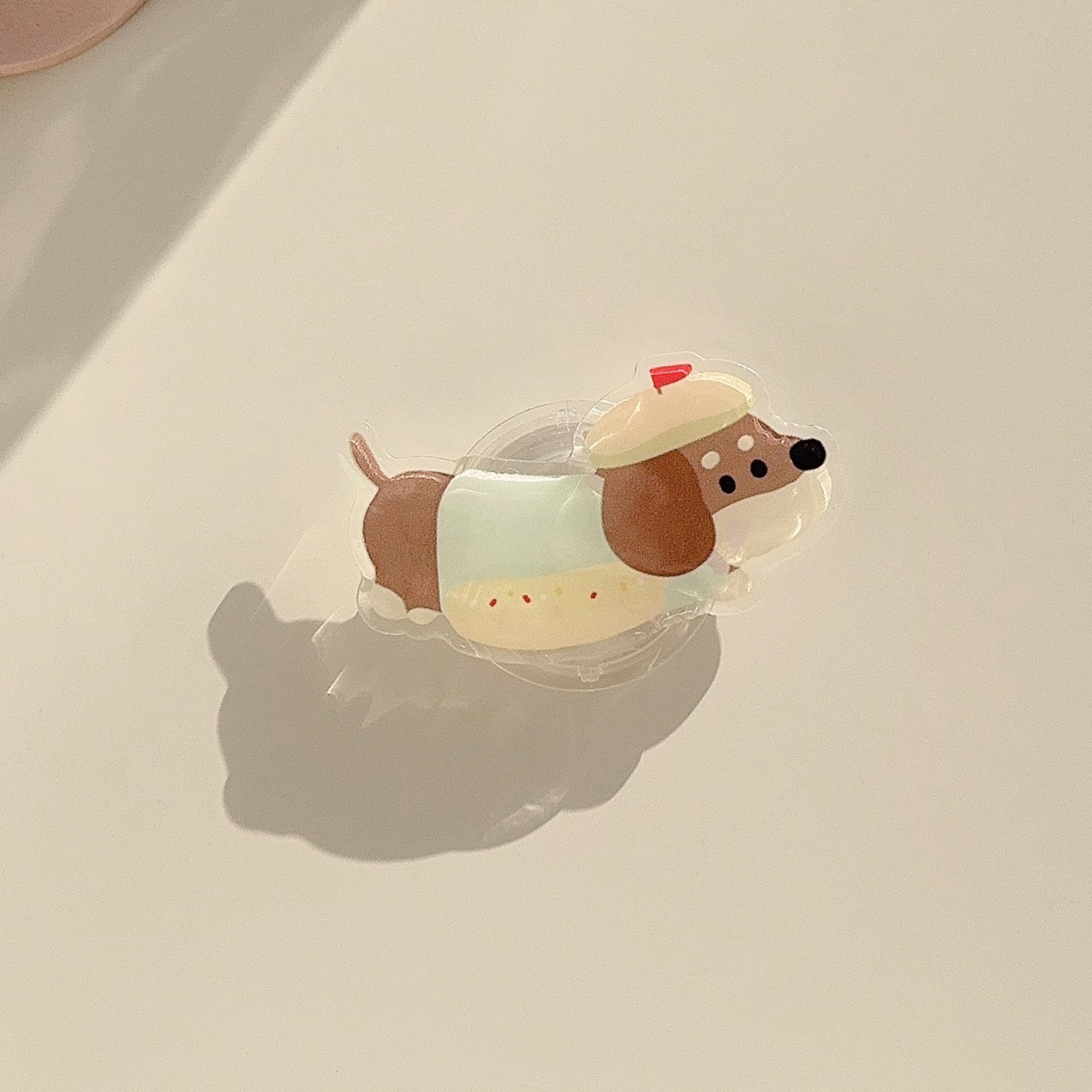 Ins韓風アニメのニャンヌ動物の背中に殻を貼って伸縮します。